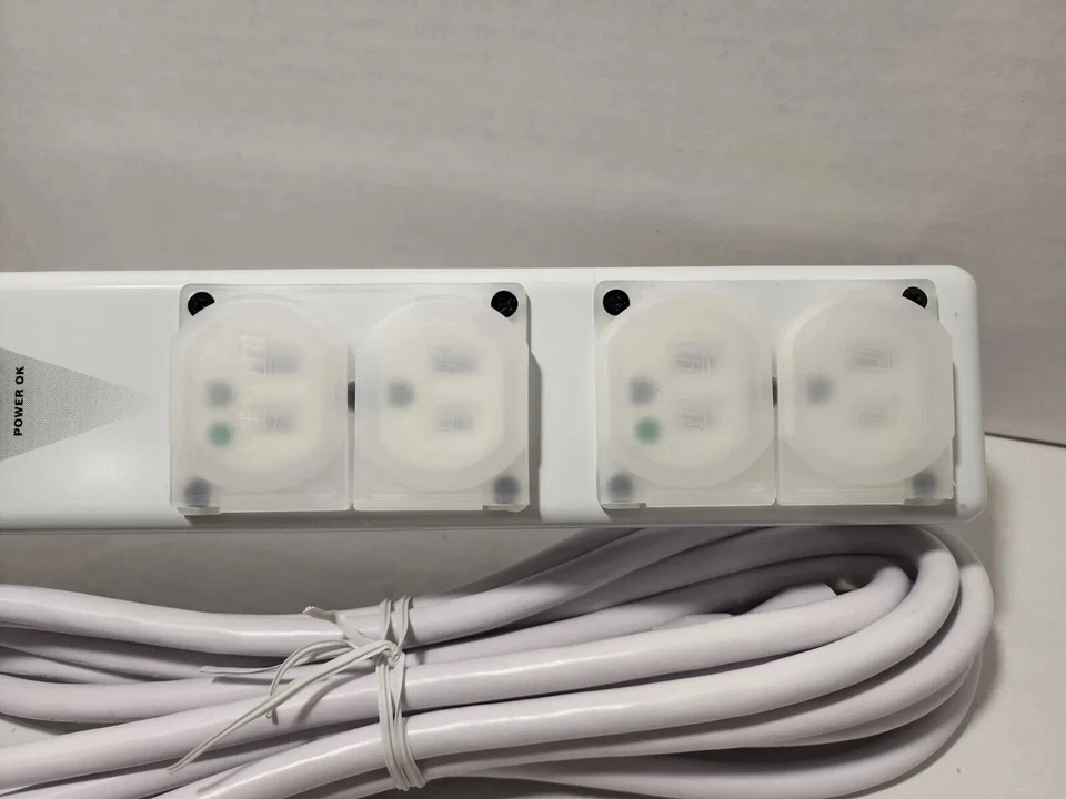 Tripp Lite PS-415-HGULTRA Hospital Medical Grade Power Strip 4 Outlets 12A - Image 4 of 4