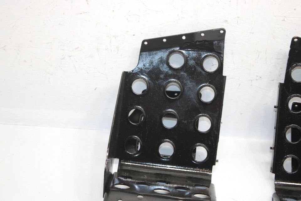 Juego de reposapiés 99 Arctic Cat Panther 440 OEM 1706-358 1706-361 SA29 Foto 2 de 4