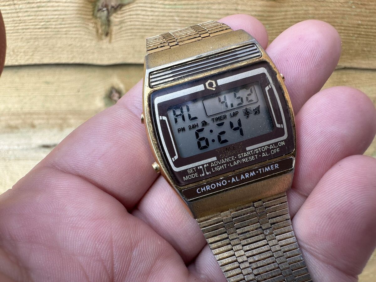 ⭐️ Vintage TIMEX Q Musical MELODY Gold Tone DIGITAL WATCH ⭐️ Vintage TIMEX Q Musical MELODY Gold Tone DIGITAL WATCH