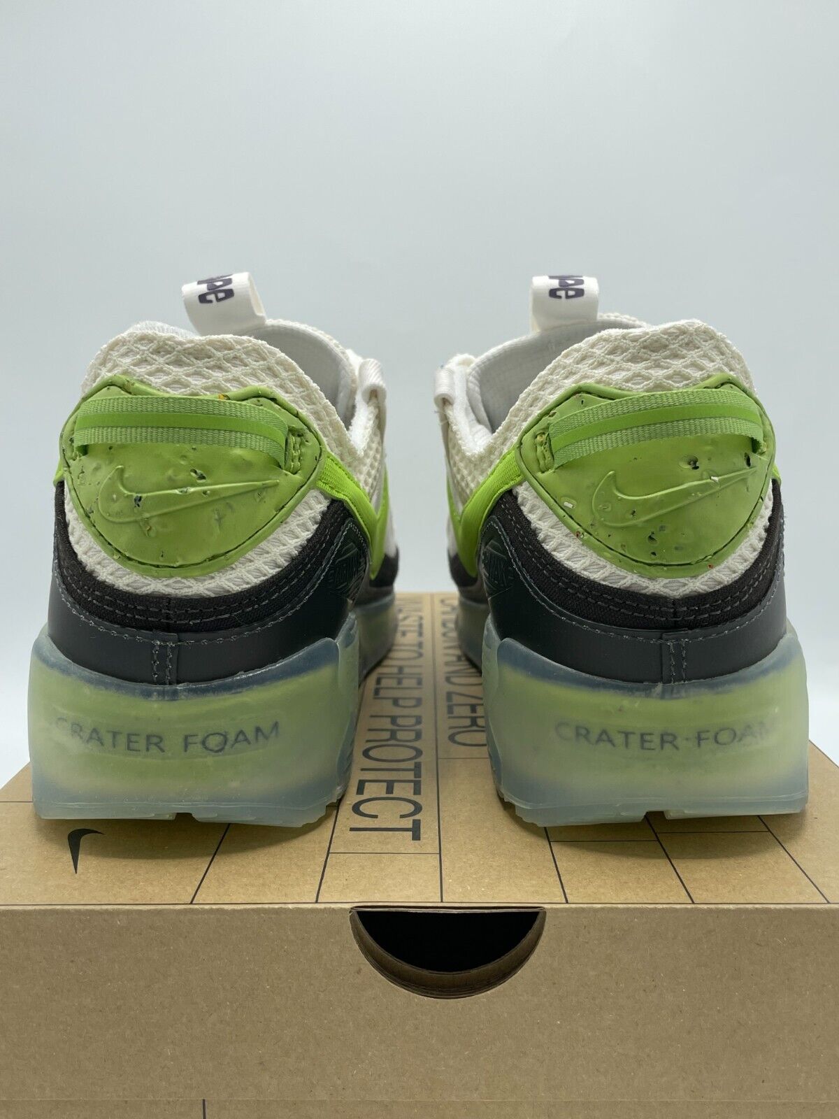 Nike Air Max 90 Terrascape Phantom Vivid Green | DM0033-001 | ONE DAY  DISPATCH