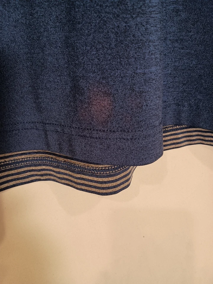 Atlanta Braves Navy Blue Under Armour HEATGEAR Polyester Blend Polo Size XL - Image 3 of 4