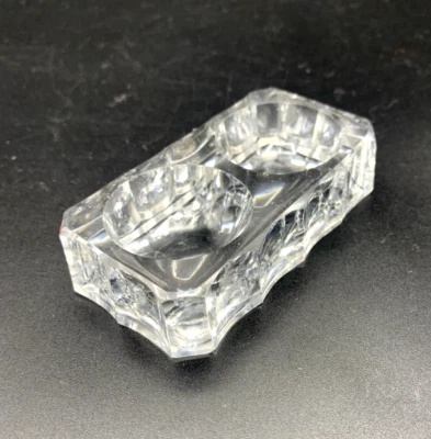Saleron, saliere poivriere ancien en verre transparent - Photo 1/4