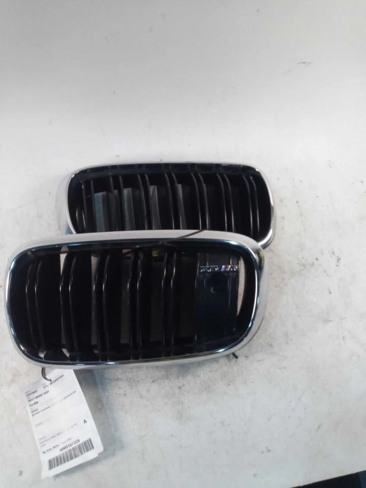 Grille Bumper Mounted Center Upper Fits 15-19 BMW X6M 410197 - Image 2 of 4