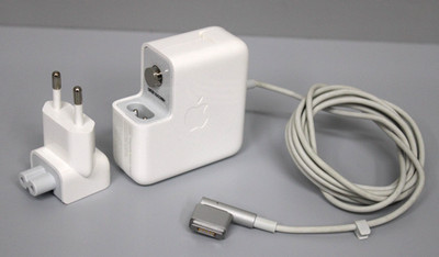 Apple A1374 ,45W Power Adapter Original Ladegerät MagSafe 1 für MacBook