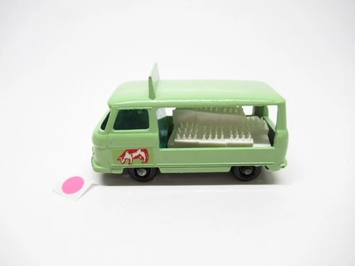 MATCHBOX LESNEY #21 MILK BOTTLE COMMER DELIVERY TRUCK FACTORY ERROR MILK BOTTLES