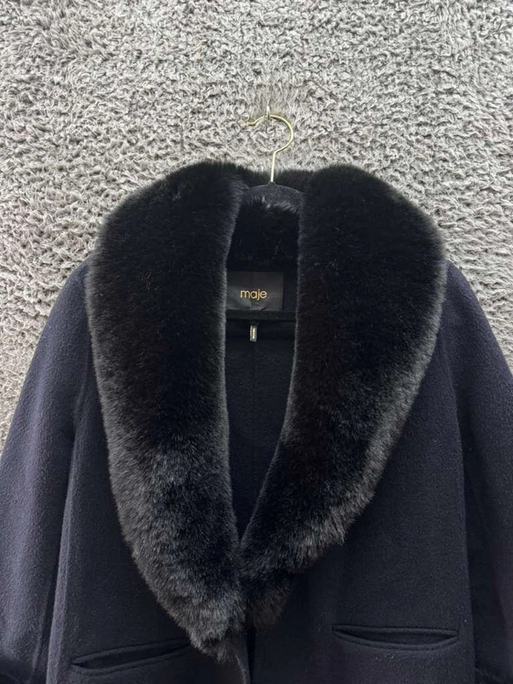 Abrigo Maje Doble Cara Cuello de Piel Sintética Mezcla de Lana Azul Marino Para Mujer Talla 33 Foto 3 de 4