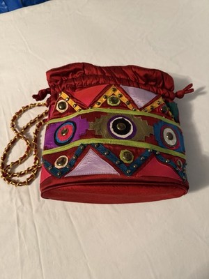 VINTAGE SILK AND METAL GROMMET DRAW TOP CLOSURE CROSSBODY BAG