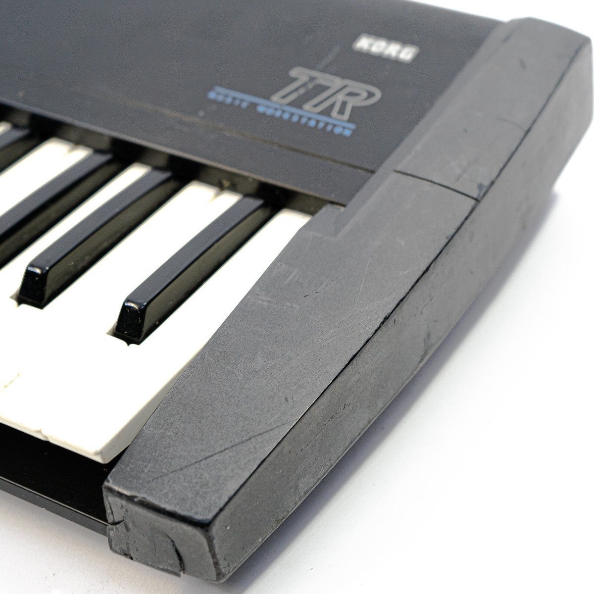 Korg TR76 76-Key Music Workstation Synthesizer Keyboard Korg TR76 76-Key Music Workstation Synthesizer Keyboard
