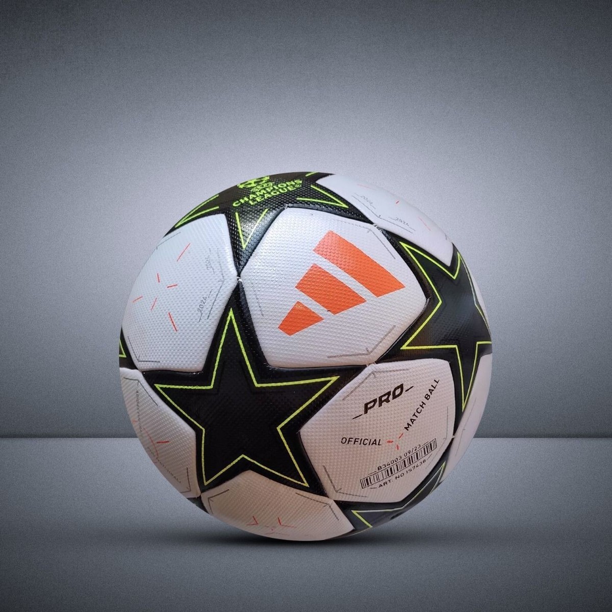adidas UEFA Champions League Ball サイズ5 adidas UEFA Champions League Official Match Ball Size 5