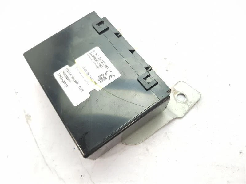 2017 ON MK3 ISUZU D-MAX BCM BODY CONTROL MODULE EMU370851 - Image 3 of 4