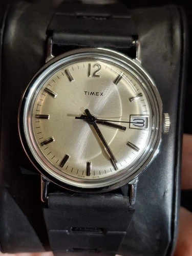 Timex Mercury 1979 Silver Tone Mens Vintage 1970s Mechanical Handwind Watch...