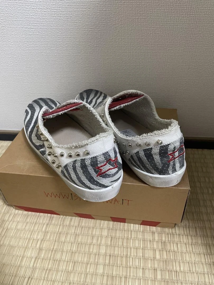 GOLDEN GOOSE Sneakers Ishikawa Gol Goose borchie uomo 7 5US 40 Italia come nuove fondo di magazzino