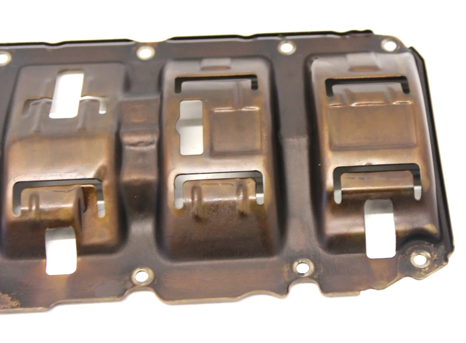 Defletor de óleo BMW OEM E34 E36 E38 E39 Z3 CAIXA MANIVELA DEFLETOR S52 M3 Z3M M50 M52 - Imagem 3 de 4