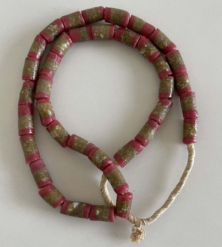 African Jewelry Ghana Beautiful Necklace Pendant Sand Glass Trade Beads Choker