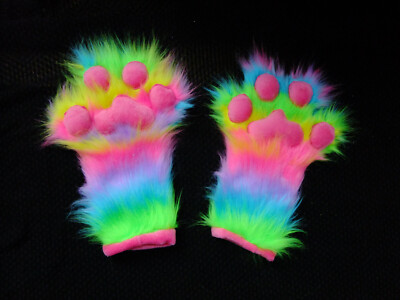  FurSuit Pfoten Fursuit Pfoten Handschuhe Rollenspielhandschuhe pelzig Cosplay Regenbogenfellanzug 