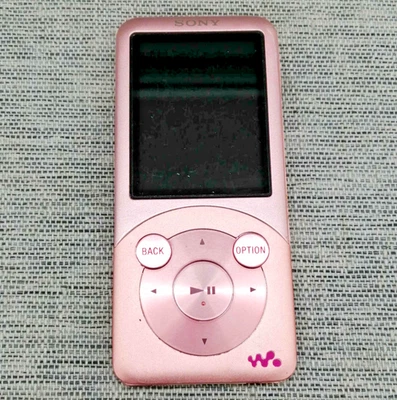 Sony Walkman NW-S755 Pink 16GB Digital Media Music Player Body Only - Image 1 of 4