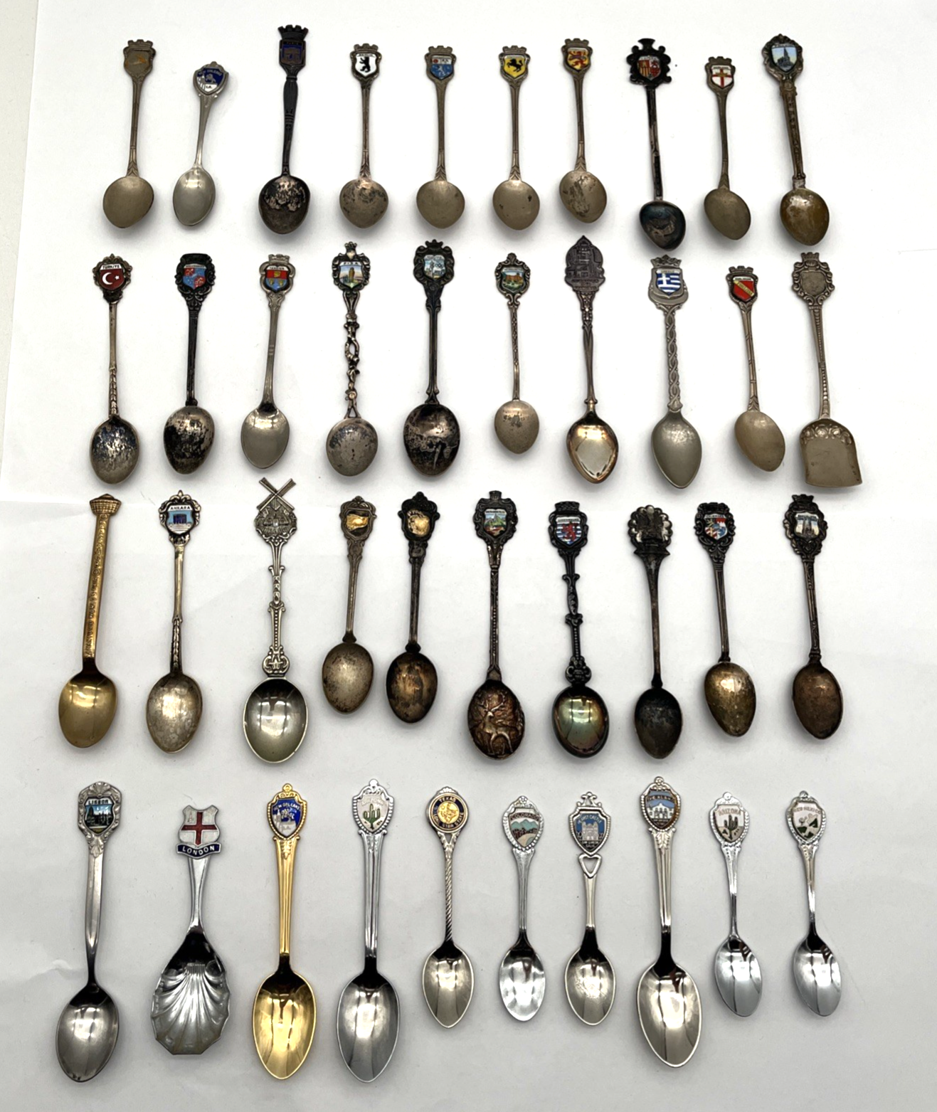Lot of 40 Vintage Souvenir Spoons USA & Europe States Cities Mixed Metal