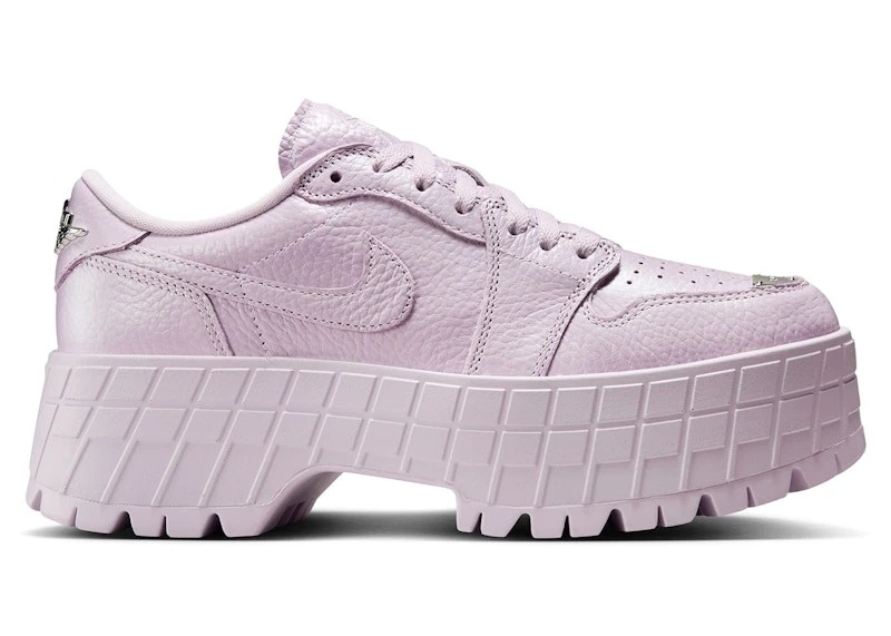 Jordan 1 Brooklyn Low Doll W for sale | eBay