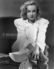 Vintage Hollywood Classic actress  Carole Lombard   8x10  PUBLICITY PHOTO