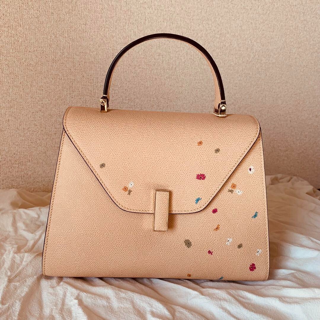 Valextra 正規品/関税送料込み ISIDE MEDIUM Shoulder bag Valextra Iside Medium Handbag Shoulder Bag Leather Beige