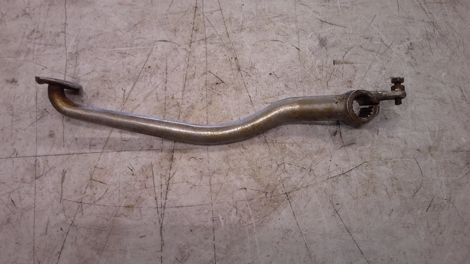 1980-1981 Suzuki GS250 T freno trasero pedal palanca Foto 4 de 4