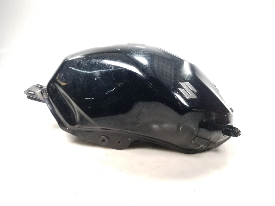 Suzuki GW250 L 2013 tanque de combustible de gasolina negro Foto 2 de 4