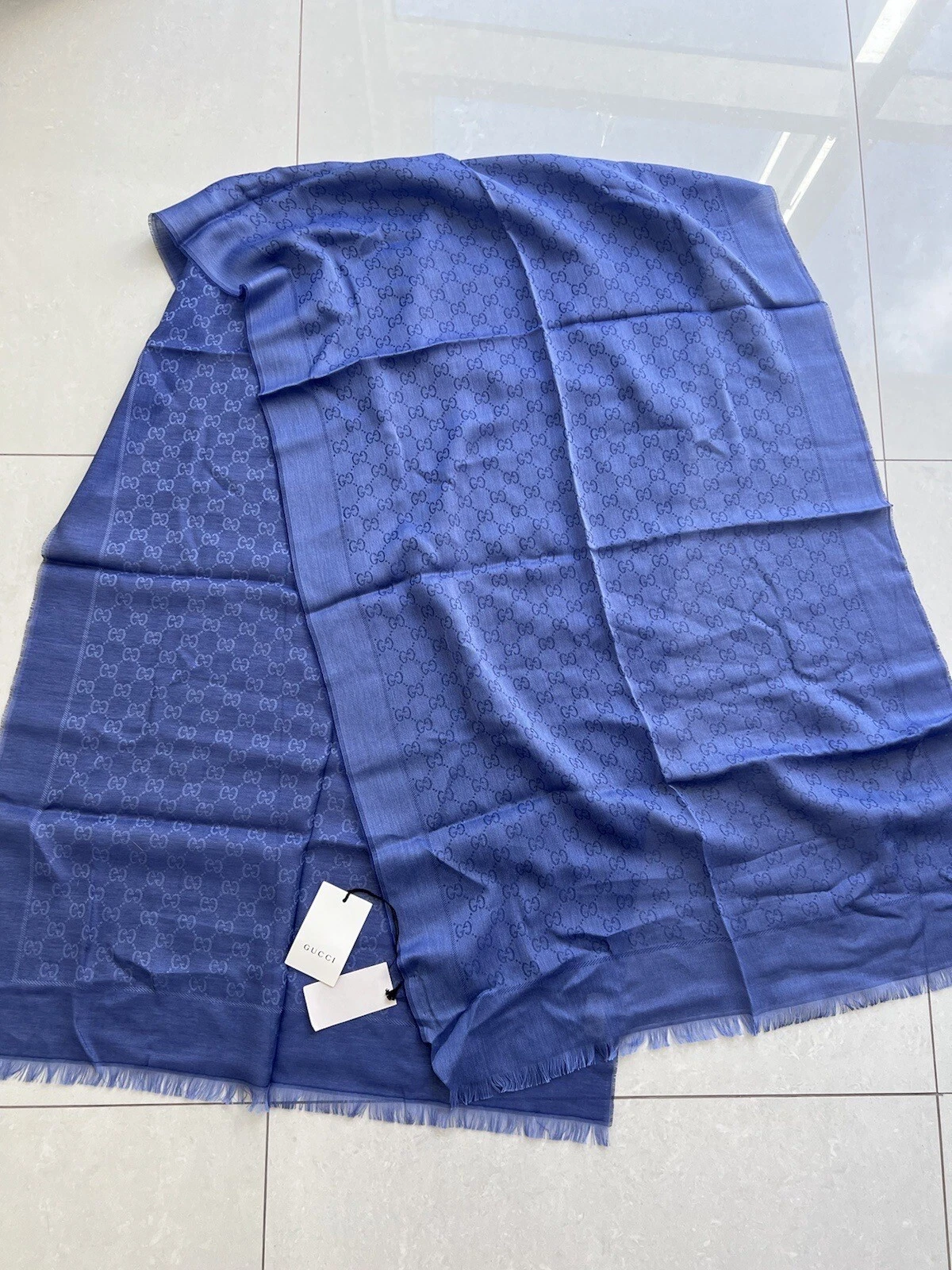 Foulard frange frange en coton monogramme GUCCI bleu pervenche NEUF