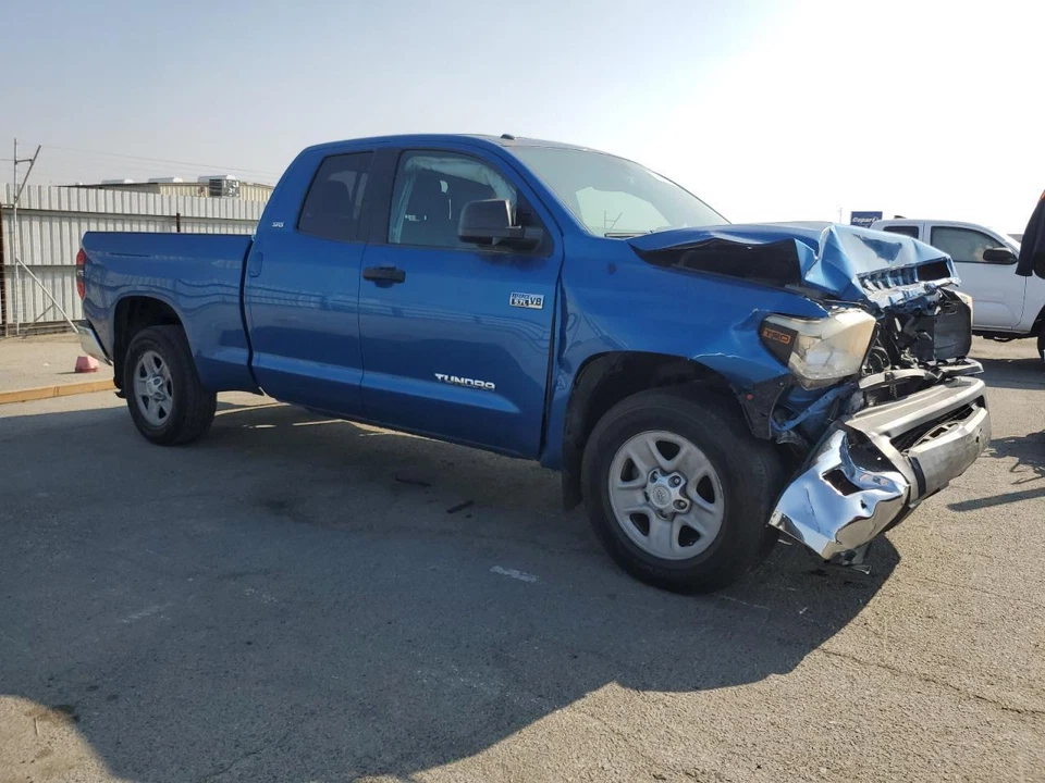 Conjunto de eje trasero usado se adapta a: Toyota Tundra 2016 8 cilindros 5,7 L motor 3URFE Foto 4 de 4