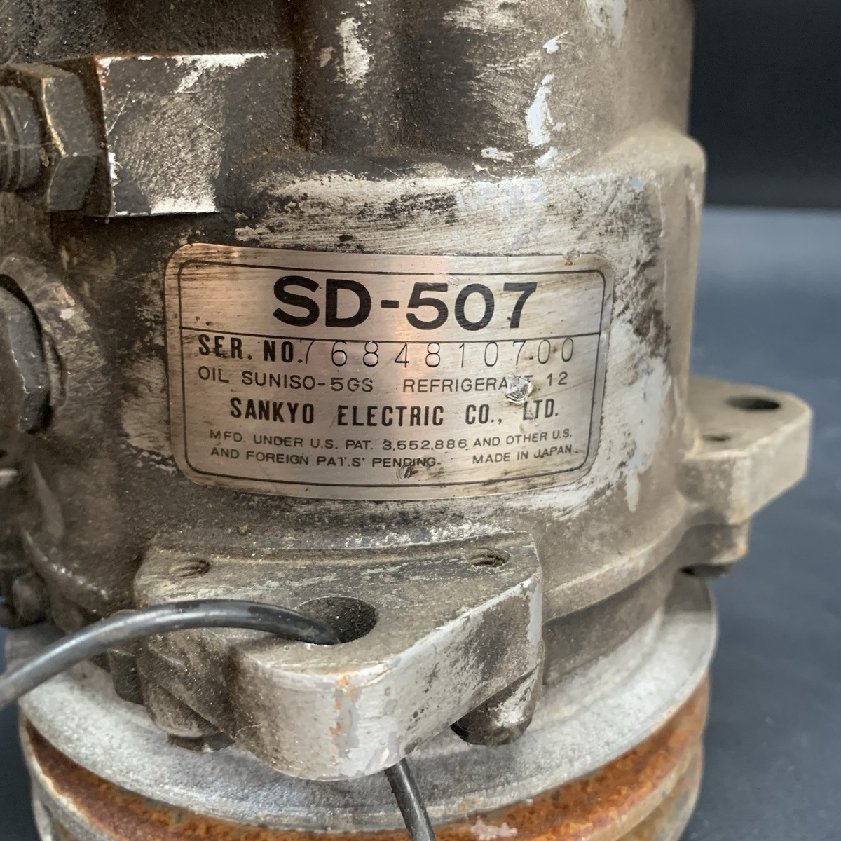 (絶版　希少)SANDEN SD-507 エアコンコンプレッサー　新品 Sanden SD-507 A/C Compressor w/ 2 Groove Clutch Pulley R-12 Made