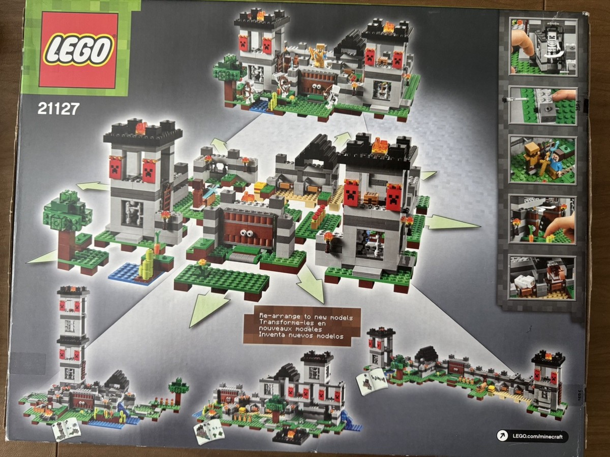 LEGO Minecraft: The Fortress (21127) - Retired - NIB 673419246835