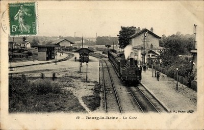 CPA Bourg la Reine Hauts de Seine, La Gare, Locomotive - 4651877