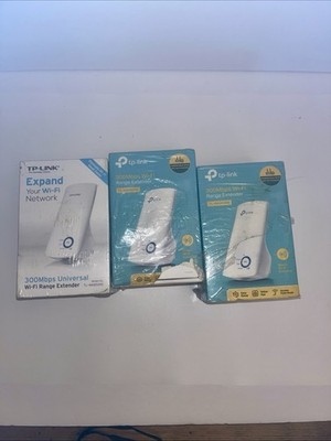 TP-LINK 300Mbps UNIVERSAL WIFI RANGE EXTENDER TL-WA850RE Lot Of 3