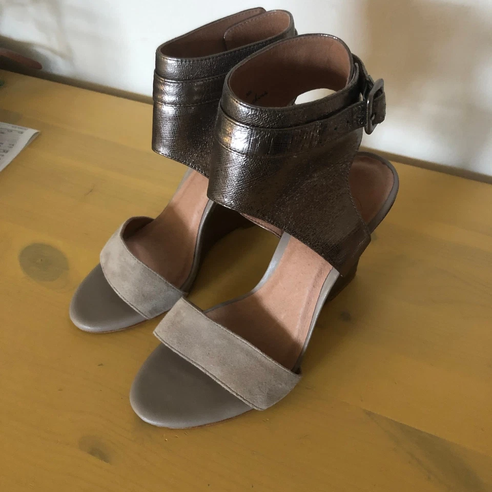 Joie Waylen Women's Wedge Shoes Sandal Ankle Strap Metalic sz. 36.5 EU $320 - Image 2 of 4