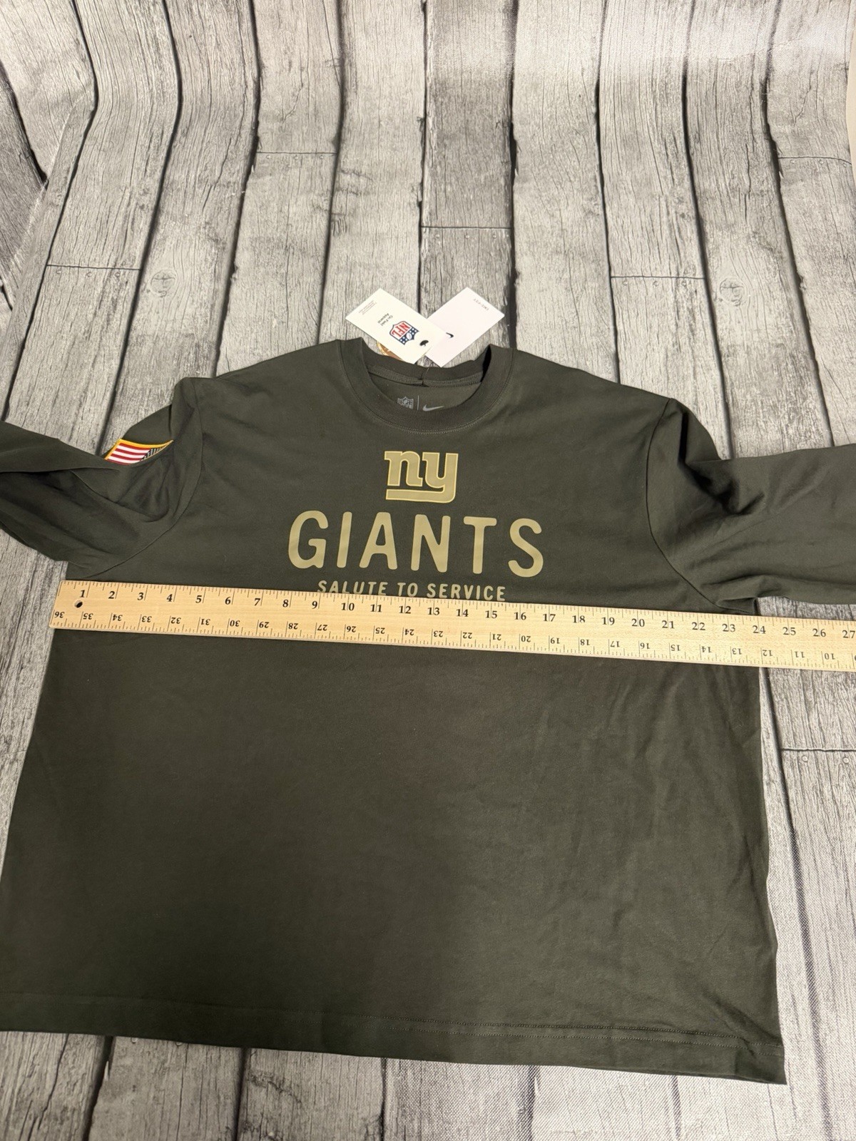 NWT Women's Nike New York Giants Sideline LS 2025 Salute to Service Tshirt Large thumbnail 11