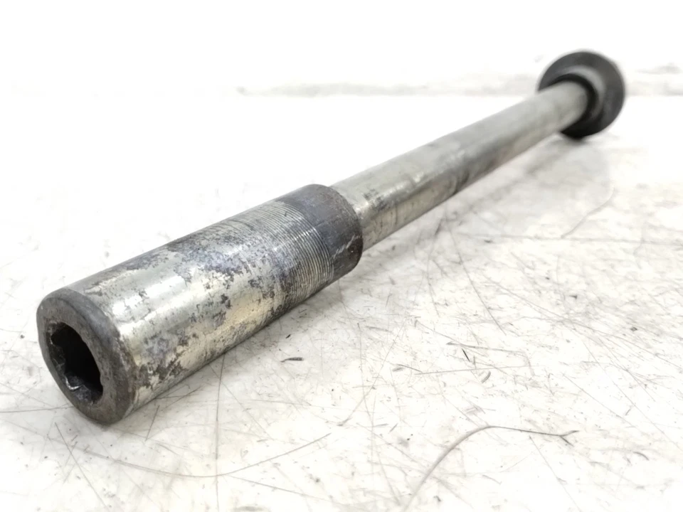 Parafuso de eixo dianteiro 2000 00 Victory V92 SC - Imagem 3 de 4