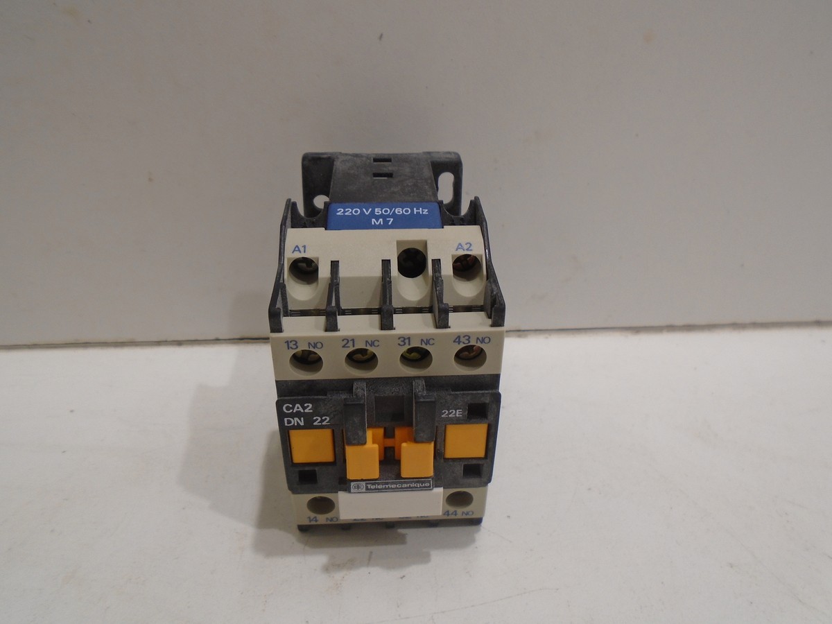 TELEMECANIQUE CA2 DN22 CONTACTOR CONTROL RELAY 10A | eBay