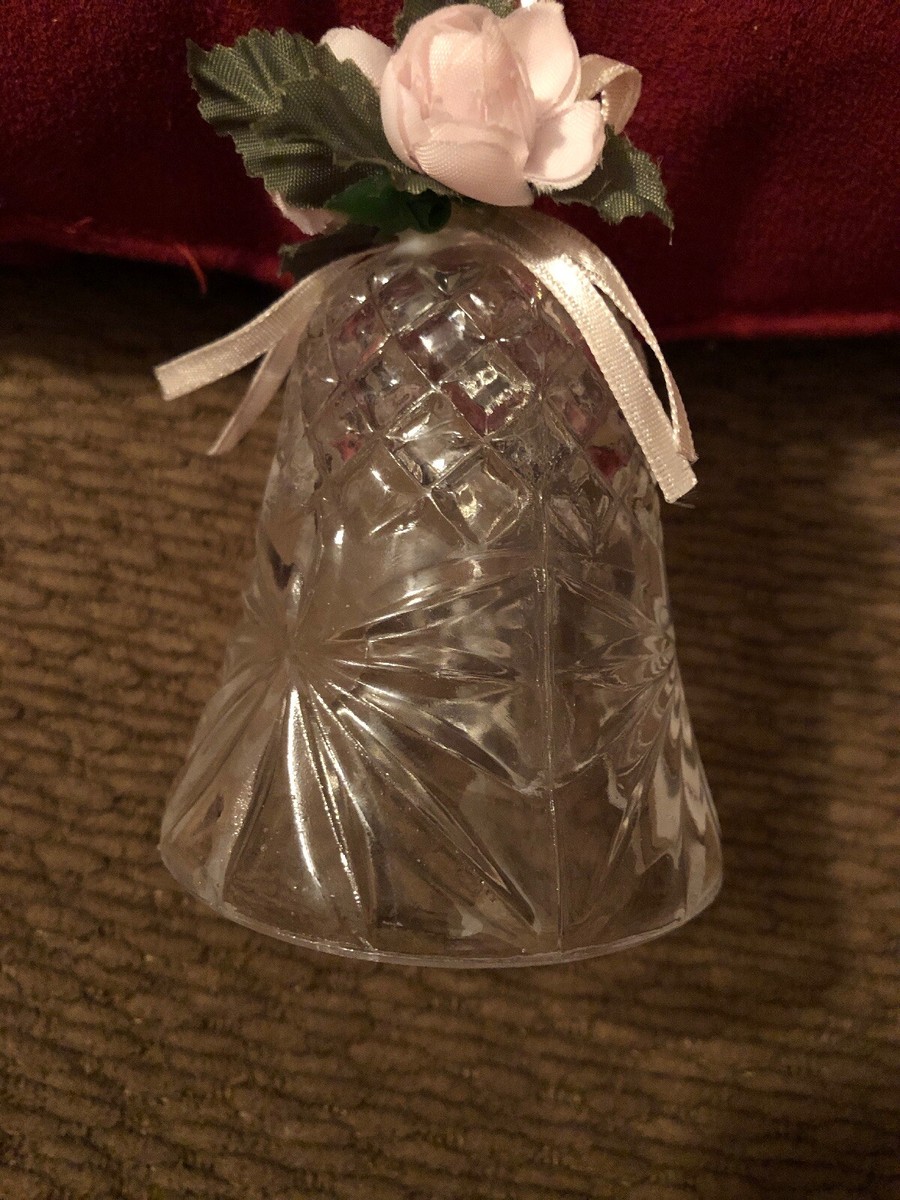 What A Beautiful Diamond Shaped/floral Designed Bell With Flowers
