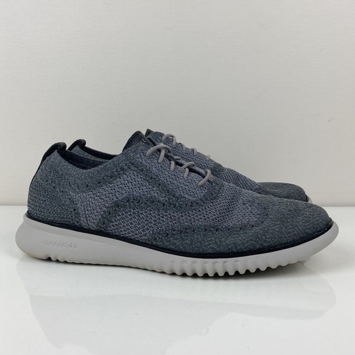 Cole Haan Men display picture 3