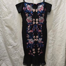 GUESS Black Lace Floral Embroidered Off Shoulder Midi Dress Size 14 Ruffle Slit