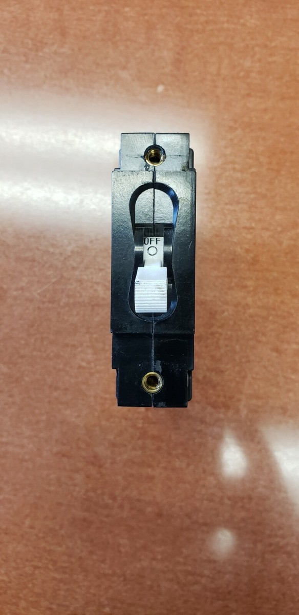 Interruttore Automatico Carling CA1-BO-24-630-111D - 30 Ampere, Singolo Polo - Usato