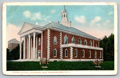 Vassar College Students Hall - Poughkeepsie, New York - 1916 - Postcard