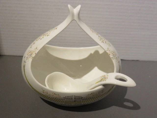 Hallcraft Eva Zeisel Buckingham sauce gravy boat with ladle rare MCM