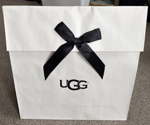 Ugg Gift Bag | eBay display picture 1