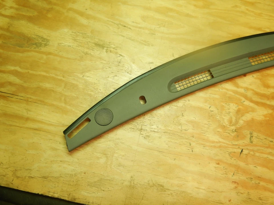 Jeep Grand Cherokee WJ 99-04 Dark Taupe Dash Top Cover Trim Defrost Vent - Imagem 3 de 4