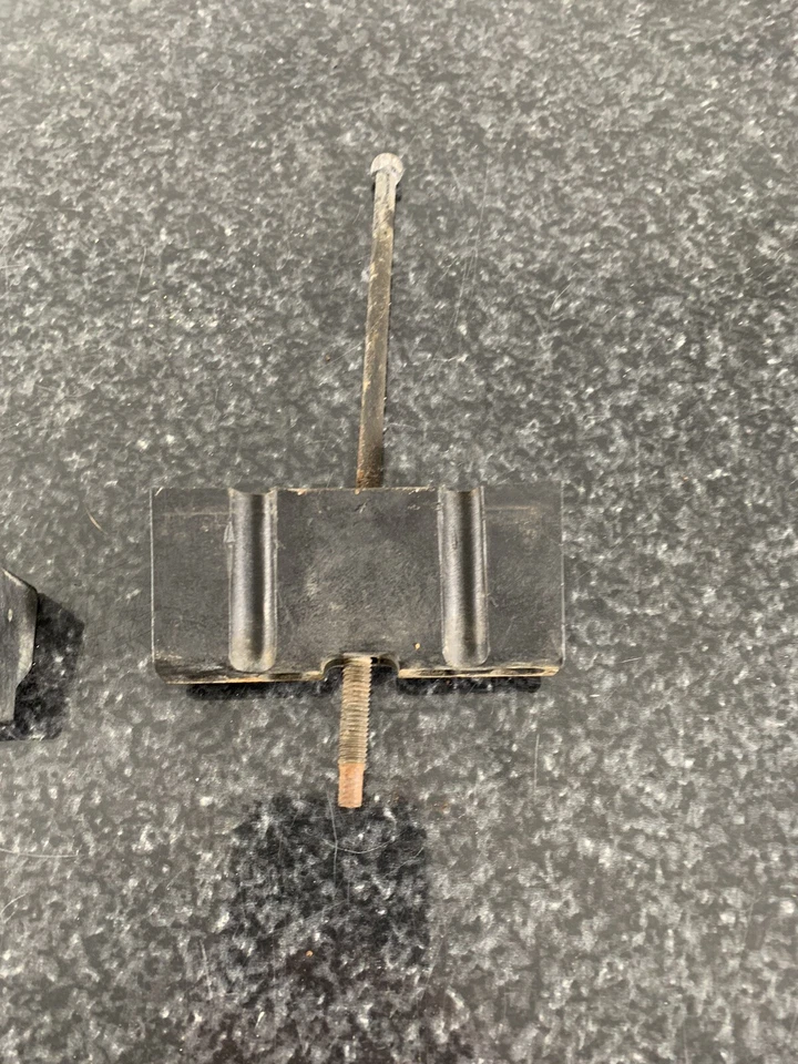 Ford F250 F350 1999-2003 7,3 L Super Duty retenedor de batería soportes de retención OEM Foto 4 de 4