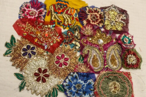 25 Pack of Boho Scarp Trim Snippets Junk Journal Mixed Media Embellishment Craft - Picture 10 of 10