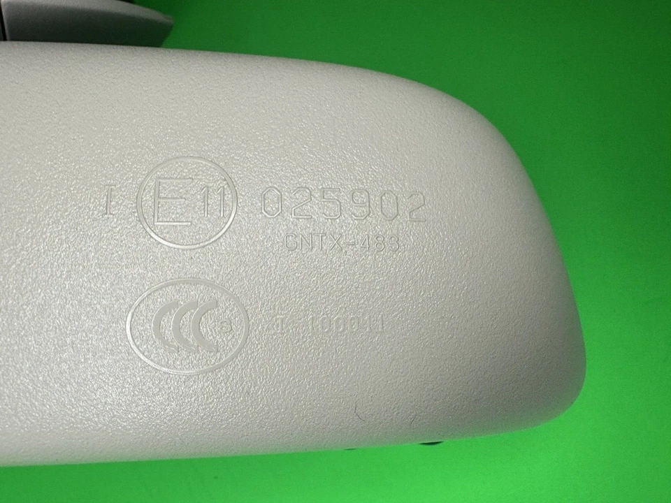 07-09 Espejo retrovisor OEM Mercedes-Benz E350 E63 E550 Foto 4 de 4