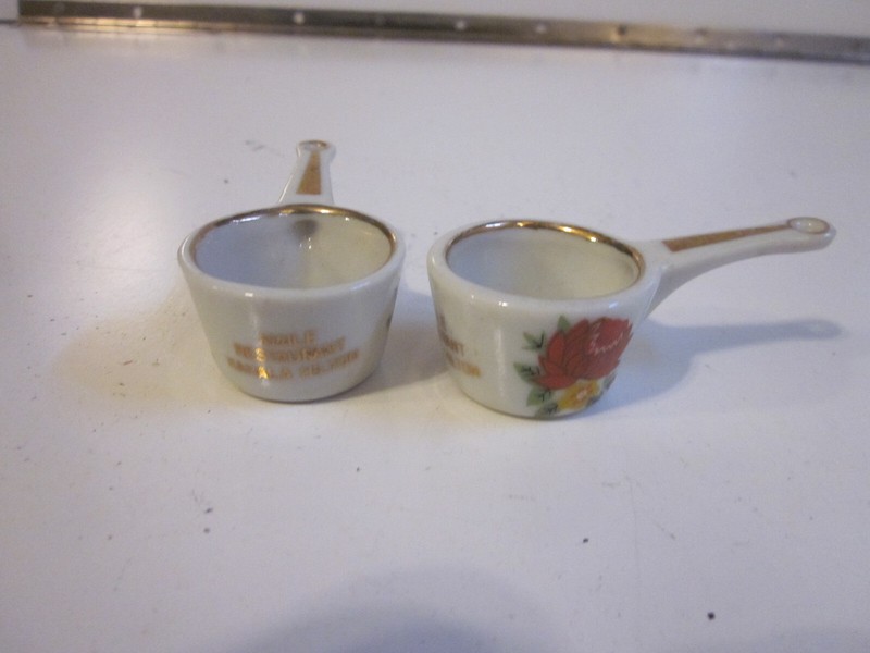 Vintage Souvenir Porcelain Mini Dipper Maile Restaurant Kahala Hilton Hotel HI