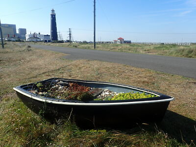 Photo 6x4 Decorative boat at Dungeness There cannot be anywhere else in B c2021
