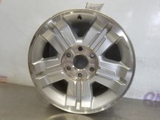 09 Chevrolet Silverado 1500 Lt 4x4 5.3l Wheel 18x8 5 Spoke Covered Lug Nuts Oem